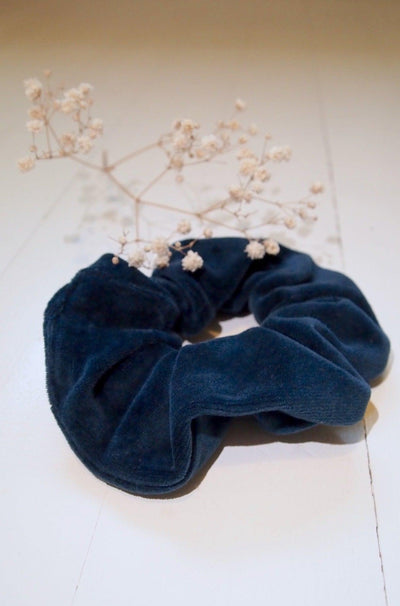 Buy online our sustainable clothing Accessories Scrunchie - Night Blue - MORICO